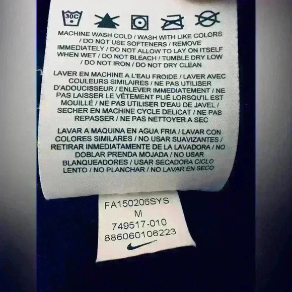 Nike Therma-FIT, Men’s Size Medium, (Women’s Size L), Pullover Hoodie, Black - Picture 13 of 14